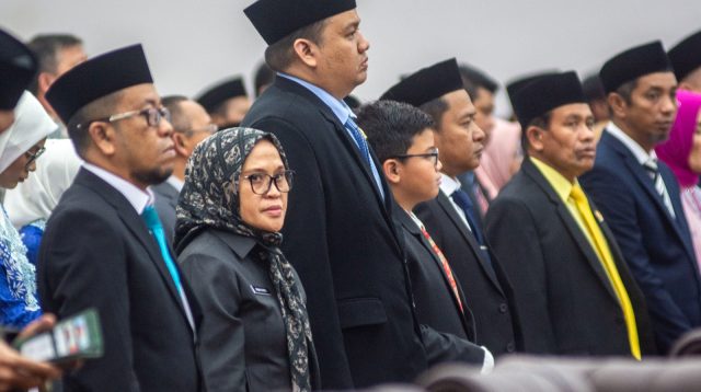 Plh. Wali Kota Palu Irmayanti Pettalolo, menghadiri Pengucapan Sumpah/Janji Anggota DPRD Provinsi Sulawesi Tengah masa jabatan 2024 - 2029, pada Rabu (25/09/2024).