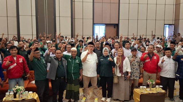 Pasangan calon gubernur dan calon wakil gubernur Sulawesi Tengah (Sulteng) Ahmad HM Ali-Abdul Karim Aljufri, menghadiri Rapat Koordinasi Wilayah (Rakorwil) PKB Sulawesi Tengah di Aston Palu Hotel, Kamis 31 Oktober 2024.