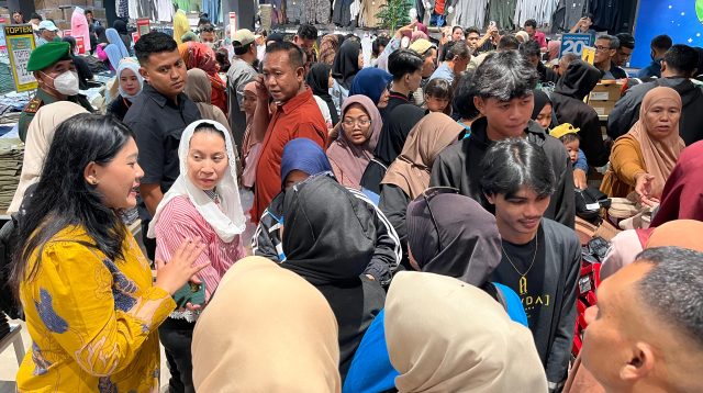 Wakil Wali Kota Palu Imelda Liliana Muhidin, saat meninjau langsung lokasi dalam Ramayana