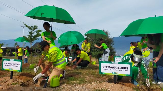 serta penanaman pohon dipusatkan di sekitar lokasi Hunian Tetap (Huntap) kelurahan Talise, kecamatan Mantikulore, kota Palu, Minggu (20/4/2025) pagi.