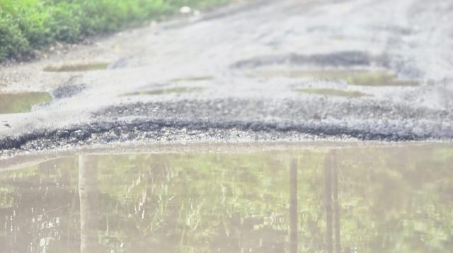 Kondisi jalan provinsi rusak