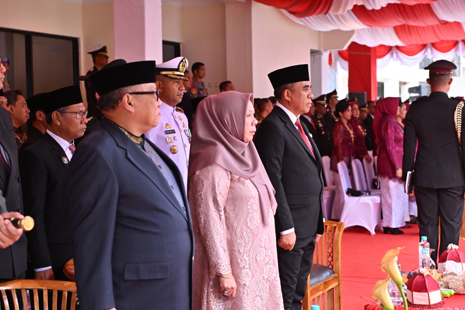 - Gubernur Sulawesi Tengah Dr. H. Anwar Hafid, M.Si menghadiri acara ramah tamah dalam rangka Peringatan Hari Ulang Tahun (HUT) ke-79 Bhayangkara yang digelar di Gedung Pogombo, Kantor Gubernur Sulawesi Tengah, Selasa (1/7/2025).