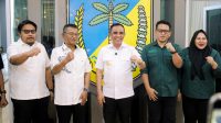 Kunjungan silaturahmi Ketua Umum Persipal FC, H. Rusdy Mastura, bersama jajaran manajemen tim di ruang kerja Gubernur Sulteng, Selasa (23/7/2025).