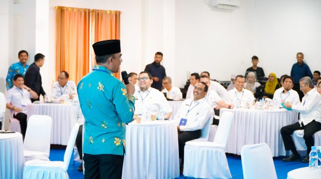 Gubernur Sulawesi Tengah, H. Anwar Hafid, membuka langsung kegiatan yang berlangsung selama dua hari tersebut, yang diikuti seluruh kepala OPD.
