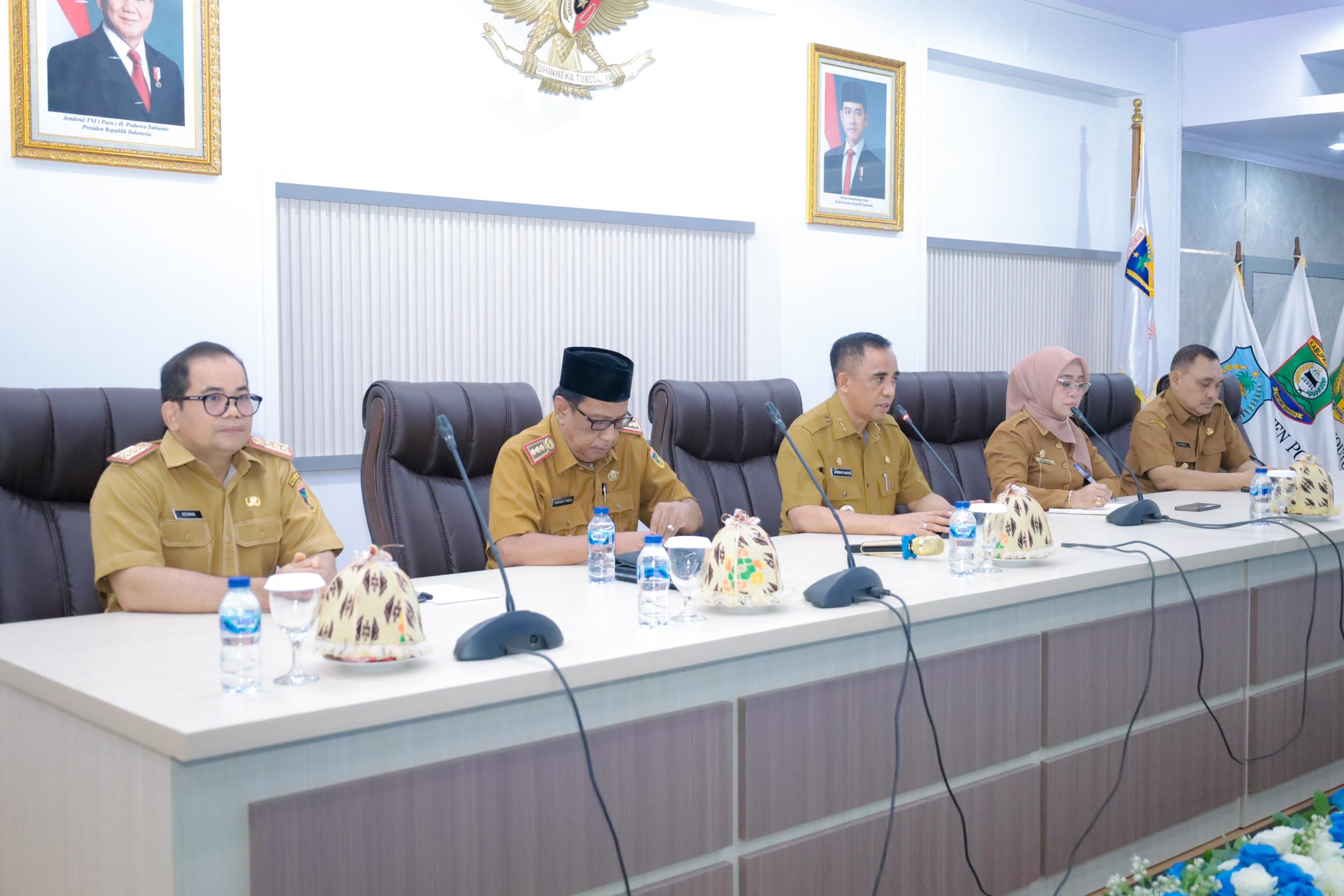 Pemerintah Provinsi Sulawesi Tengah memperkuat komitmen terhadap reformasi birokrasi dan peningkatan kualitas pelayanan publik melalui penerapan absensi digital berbasis aplikasi Berani Berkinerja (B-Kin).