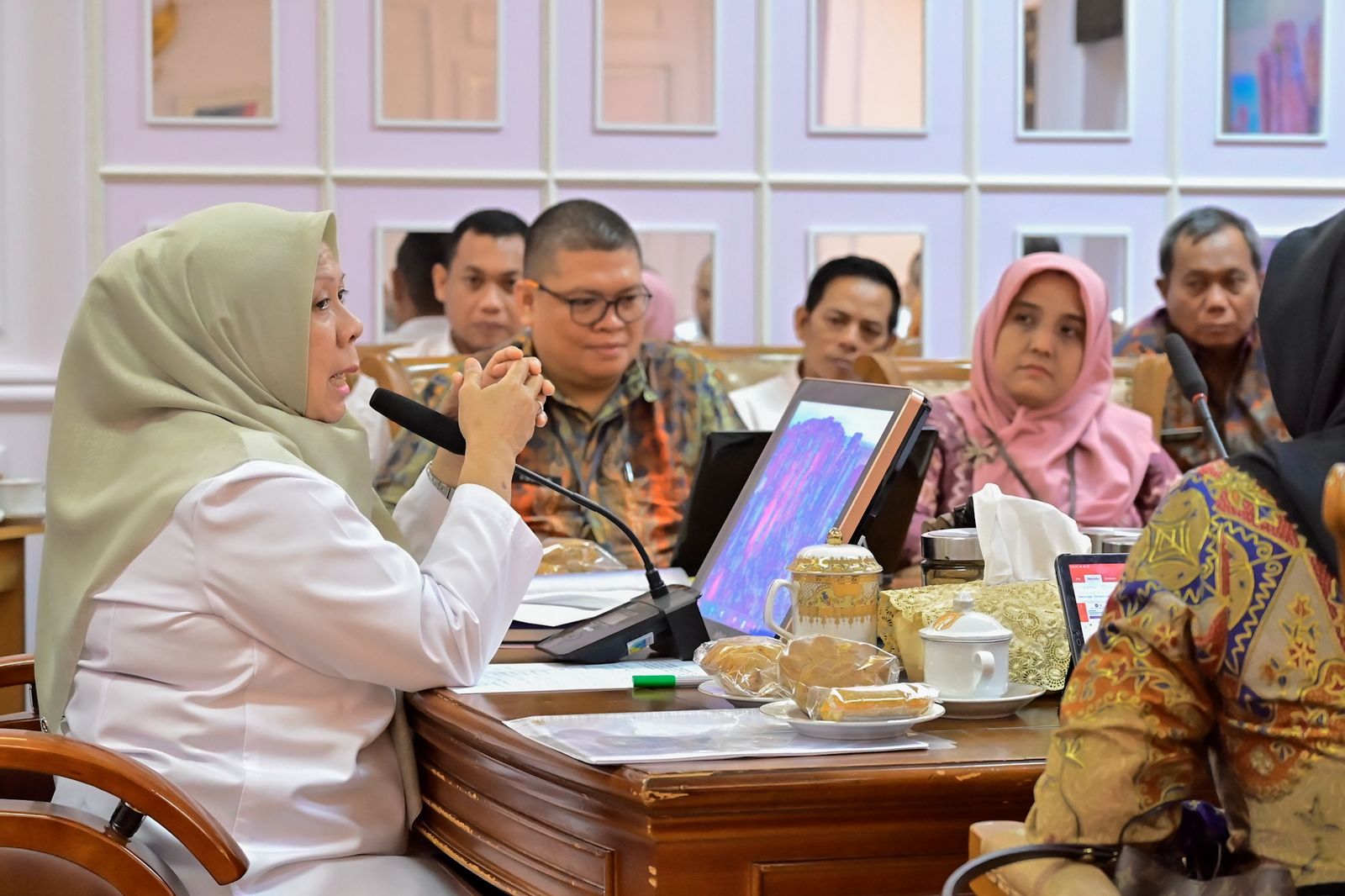 Wakil Gubernur Sulawesi Tengah, dr. Reny A. Lamadjido