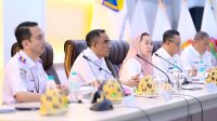 Rapat percepatan menuju operasionalisasi perdana Bandara Internasional Mutiara SIS Aljufri di ruang polibu, Rabu (13/8/2026).