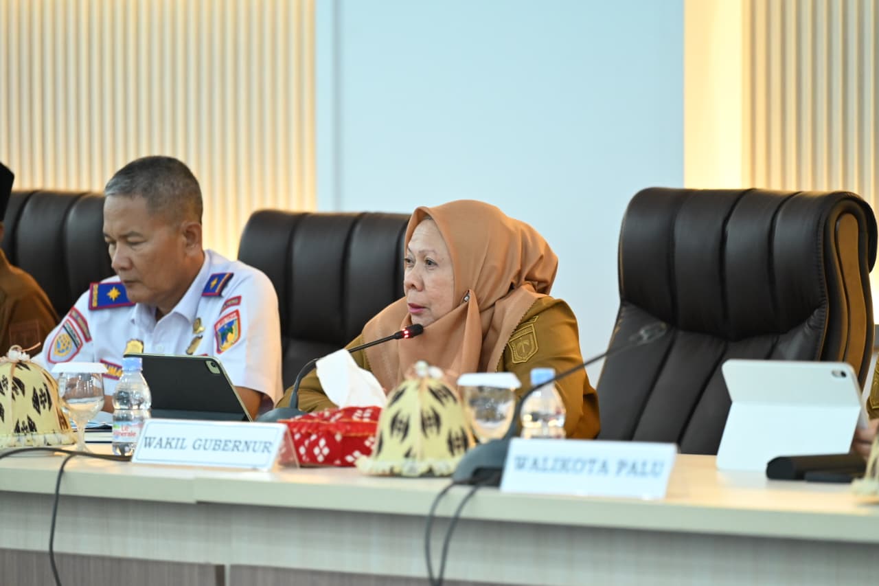 Wakil Gubernur Sulawesi Tengah, dr. Reny A. Lamadjido