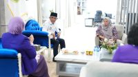 Gubernur Sulawesi Tengah Anwar Hafid dan Wakil Gubernur Sulteng, dr. Reny Lamadjido menerima audiensi Pengurus Persatuan Dokter Gigi Indonesia (PDGI) Wilayah Sulawesi Tengah