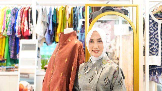 Kain Batik Bomba khas Sulawesi Tengah